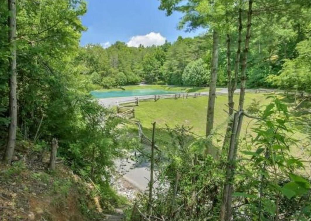 Mountain Lake Lodge, Hot Tub, Theater Room, 1089 Free Tickets Each Paid Day, Dollywood And More Sevierville Bagian luar foto
